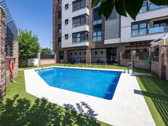 Piso, Granada