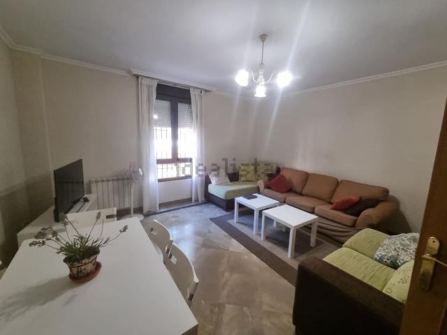 Piso, Granada