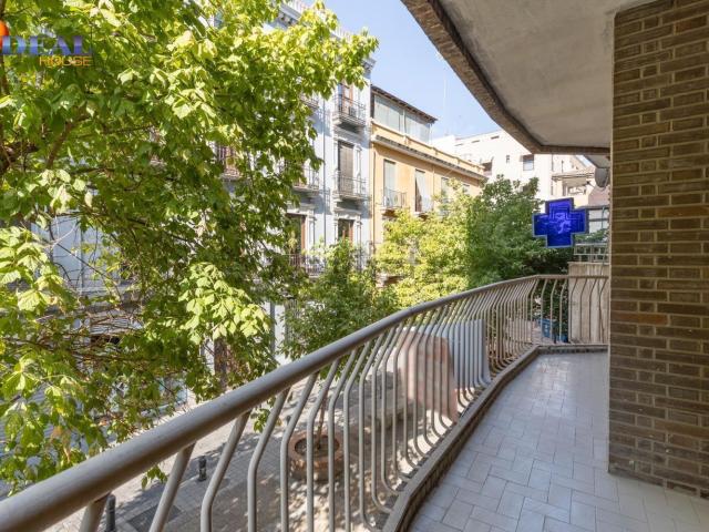 Piso, Granada