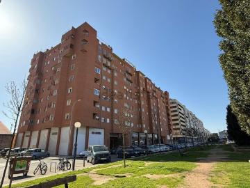 Piso en venta en Huesca