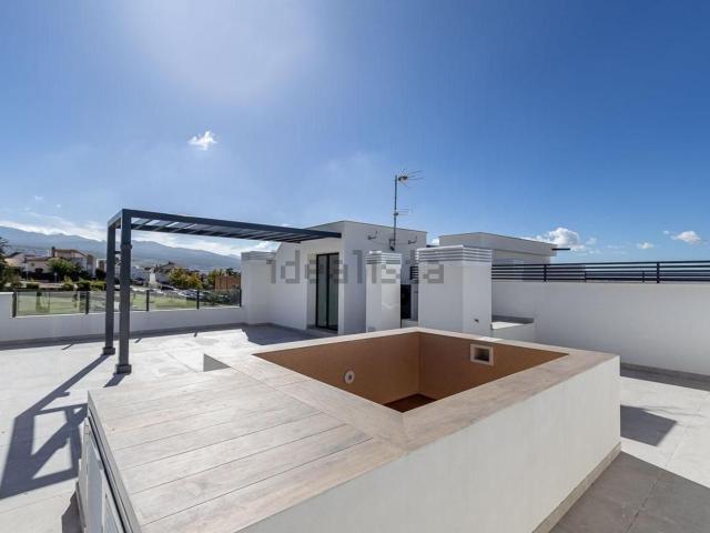 Piso, Huétor Vega