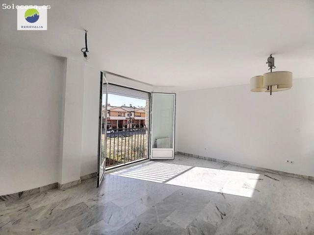 Piso junto Teatro Municipal de Armilla en Armilla