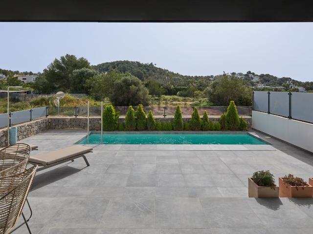 Piso, Jesús, Santa Eulalia del Río