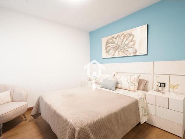PISO LUMINOSO DE 3 DORMITORIOS EN CAMPOAMOR DE ALICANTE: 87M2, PRIMERA PLANTA Y COCINA AMERICANA