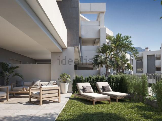 Piso, La Concha Resina Golf, Estepona