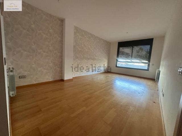 Piso, La Roca del Vallès