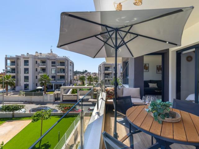 Piso, Las Filipinas, Orihuela