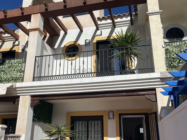 Piso, Las Filipinas, Orihuela