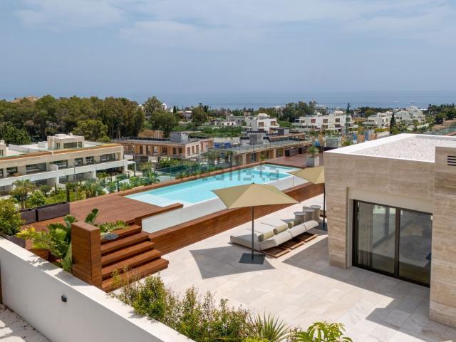 Piso, Las Lomas de Río Verde, Marbella