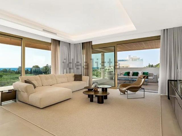Piso, Las Lomas de Río Verde, Marbella