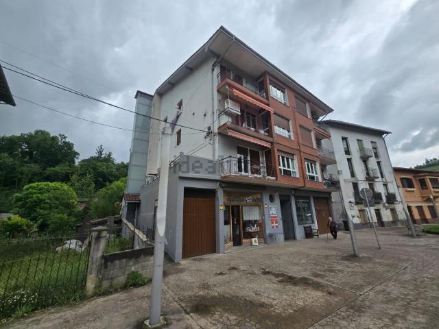 Piso, Legorreta