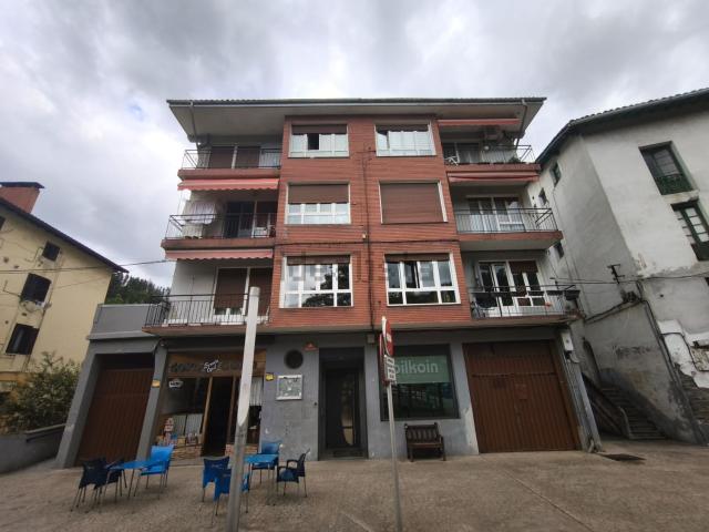Piso, Legorreta