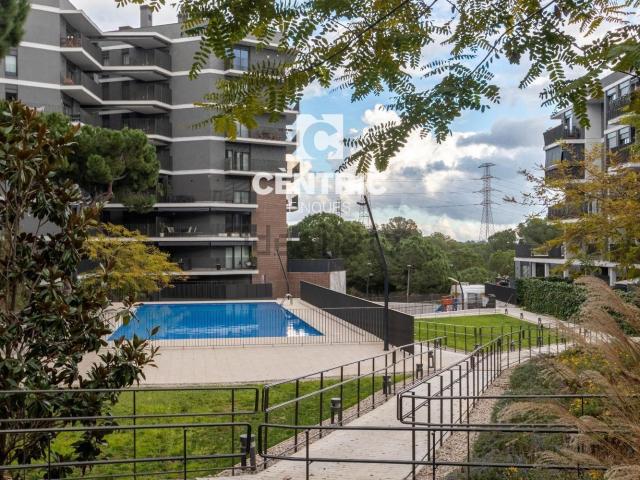 Piso, Les Arenes, Terrassa