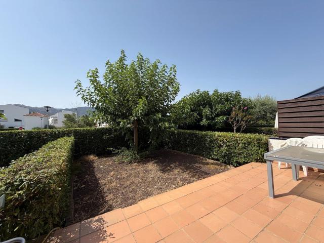 Piso, Llançà