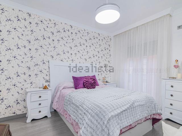 Piso, Loja