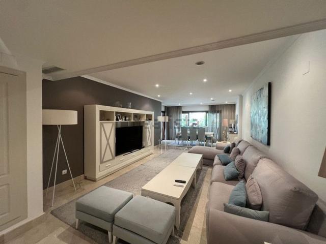 Piso, Nueva Andalucía, Marbella