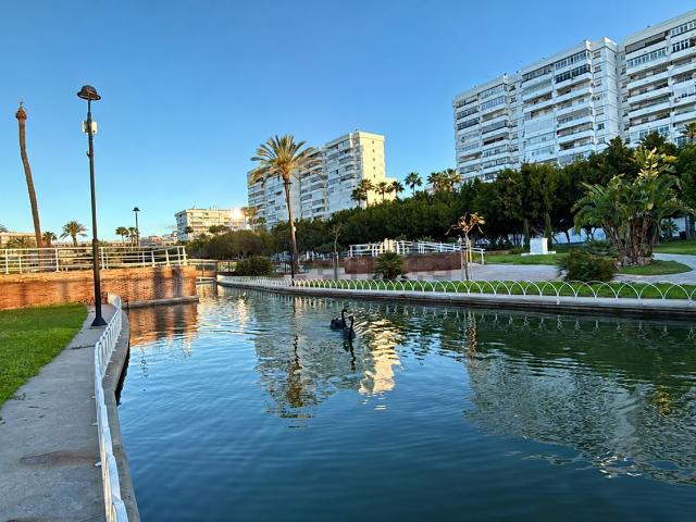 Piso, Los Guindos Parque Mediterráneo Santa Paula, Málaga