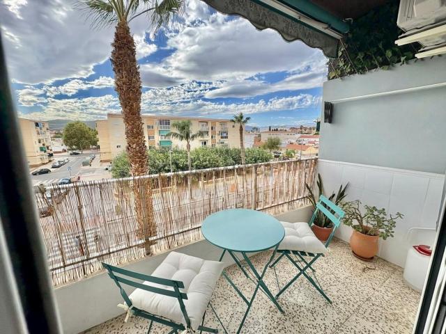 Piso, Los Olivos, Vélez Malaga