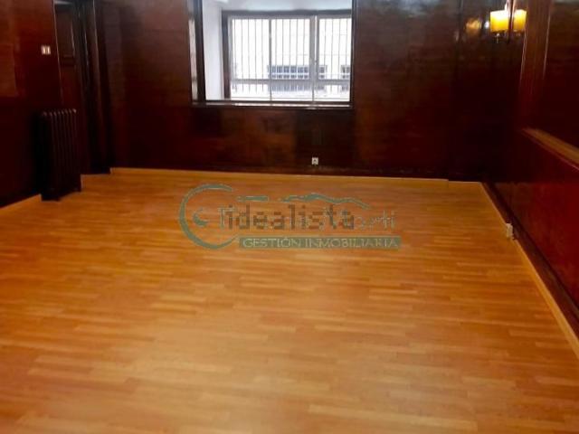 Piso, Pz Independencia, Vigo