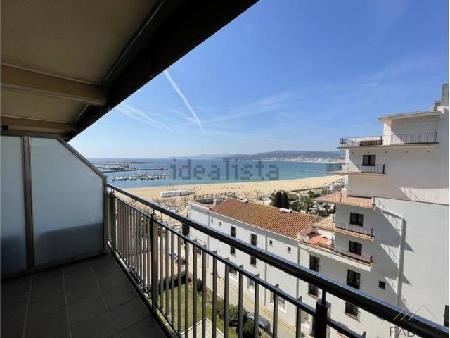 Piso, Palamós