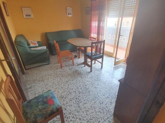 PISO PARA CURSO ESCOLAR