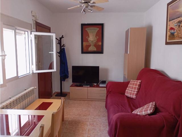 Piso para estudiantes 2 dormitorios 1 baño centro Villa