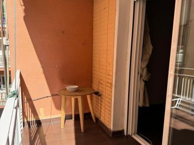 PISO PARA ESTUDIANTES