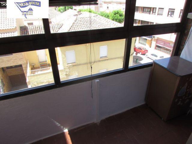 PISO PARA ESTUDIANTES EN LA ZONA DE ENSANCHE CIRCUNVALACIÓN