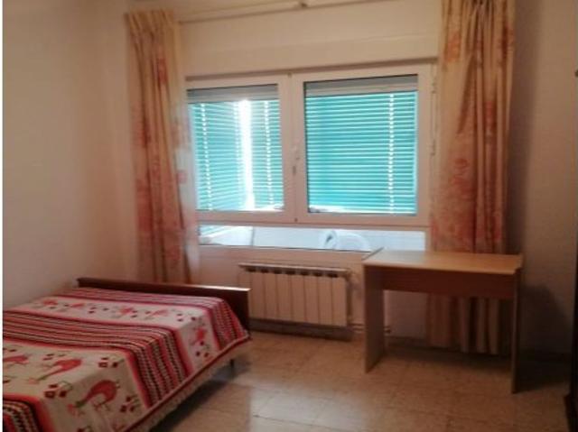 PISO PARA ESTUDIANTES ZONA HOSPITAL