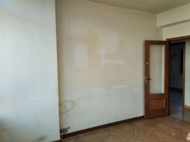 Piso para Reformar en Flores del Sil
