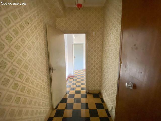 PISO PARA REFORMAR PROXIMO AL CENTRO DE BEMBIBRE