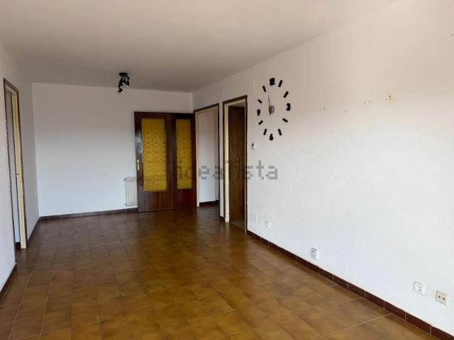 Piso, Parets del Vallès