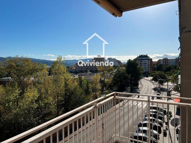 Piso, Parets del Vallès