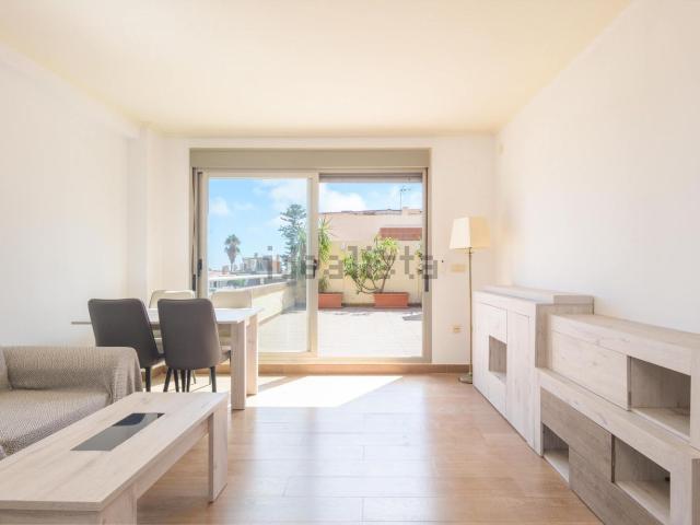 Piso, Pedregalejo Morlaco, Málaga