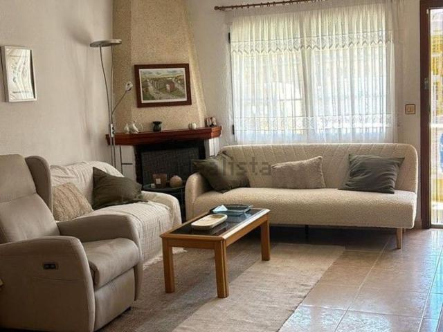 Piso, Pilar de la Horadada