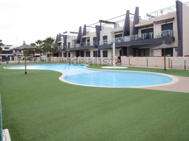 Piso, Pilar de la Horadada