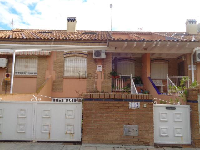 Piso, Pilar de la Horadada