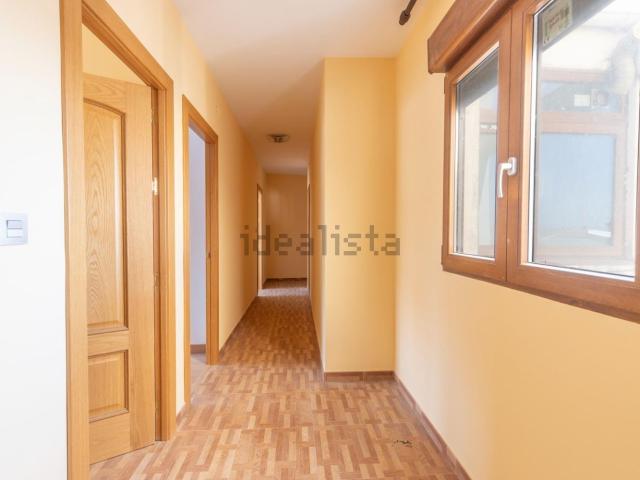 Piso, Pinos Puente