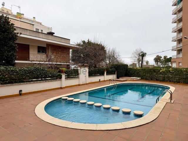 Piso, Pineda de Mar