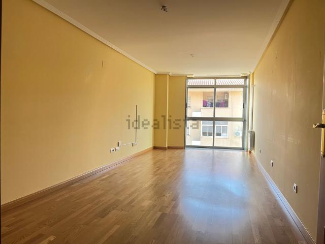 Piso, Plasencia
