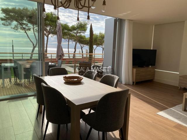 Piso, Platja Llarga, Castell Platja d&apos Aro