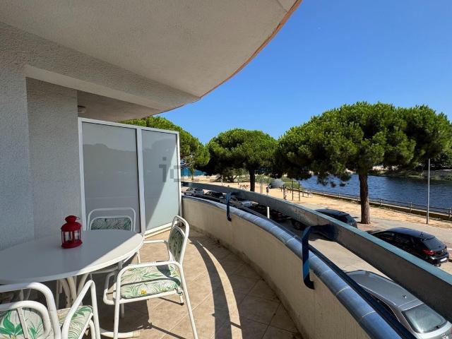 Piso, Platja Llarga, Castell Platja d&apos Aro