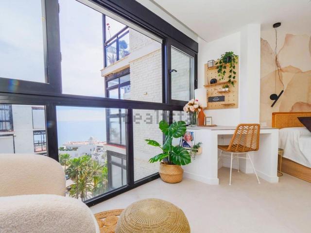 Piso, Playa Bajadilla Puertos, Marbella