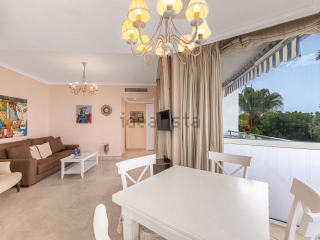 Piso, Playa Bajadilla Puertos, Marbella