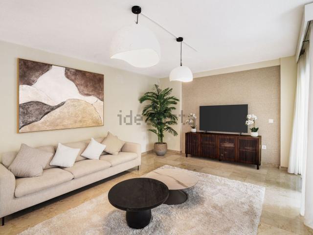 Piso, Playa Bajadilla Puertos, Marbella