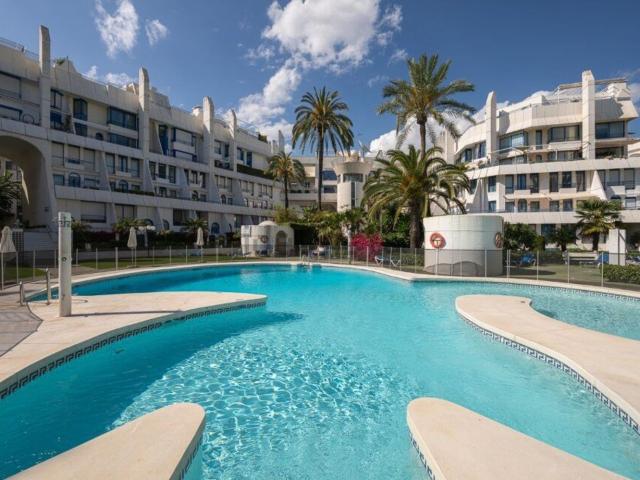 Piso, Playa de la Fontanilla, Marbella