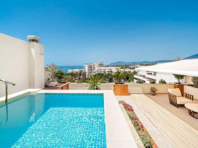 Piso, Playa de la Fontanilla, Marbella
