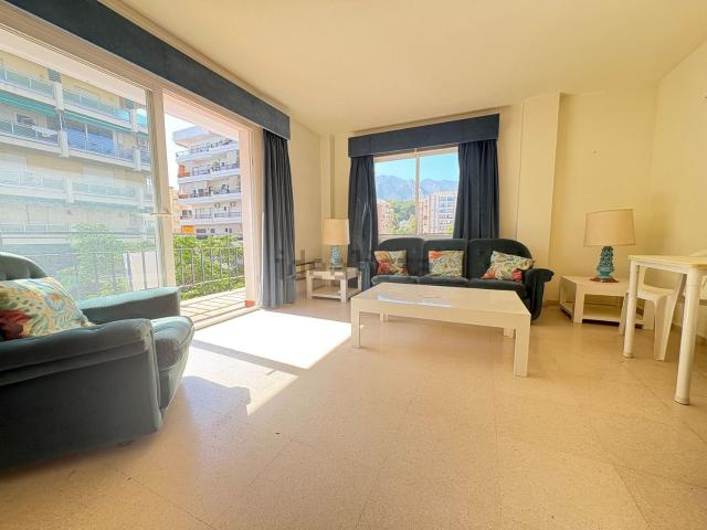 Piso, Playa de la Fontanilla, Marbella
