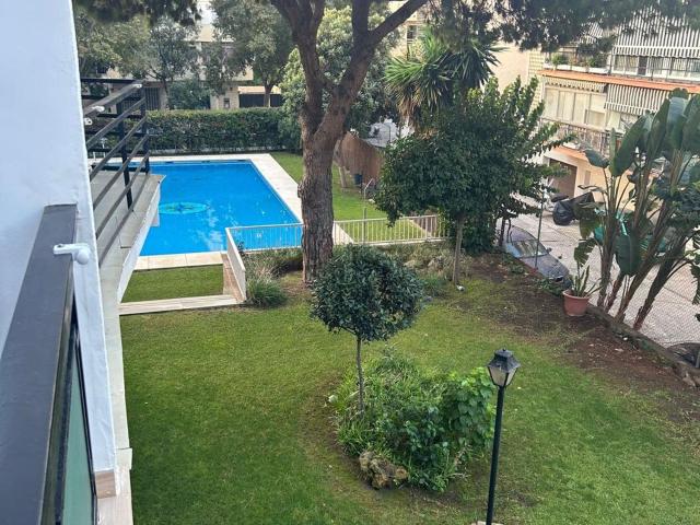 Piso, Playa de la Fontanilla, Marbella