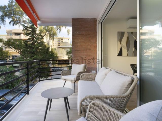 Piso, Playa de la Fontanilla, Marbella